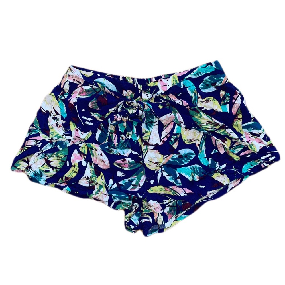 Forever 21 tropical cloth shorts, size M